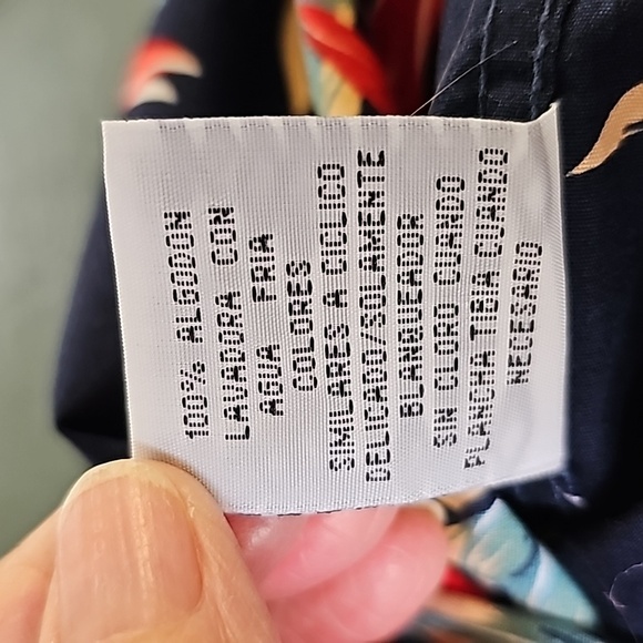 Molokai surf co. Mens hawian reverse Fabric shirt. Short sleeves,  size 2XL. - Picture 8 of 11